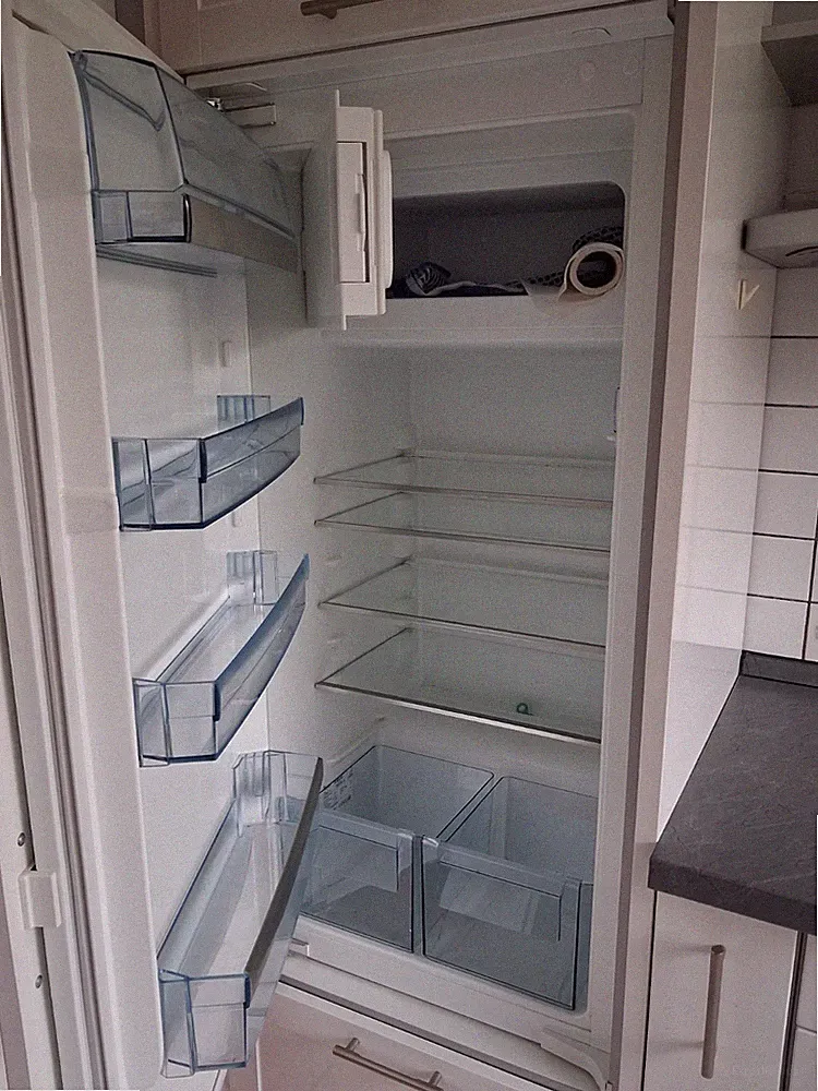 AEG Einbauküche L-Form weiß Hochglanz mit Backofen, Mikro, KS, GSP