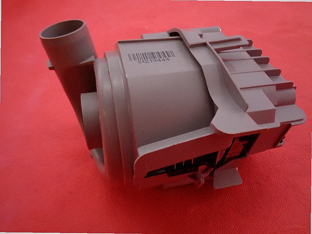 Bosch / Siemens Umwälzpumpe Pumpe Geschirrspüler BG9 00 L1 CZ 9001.180.506
