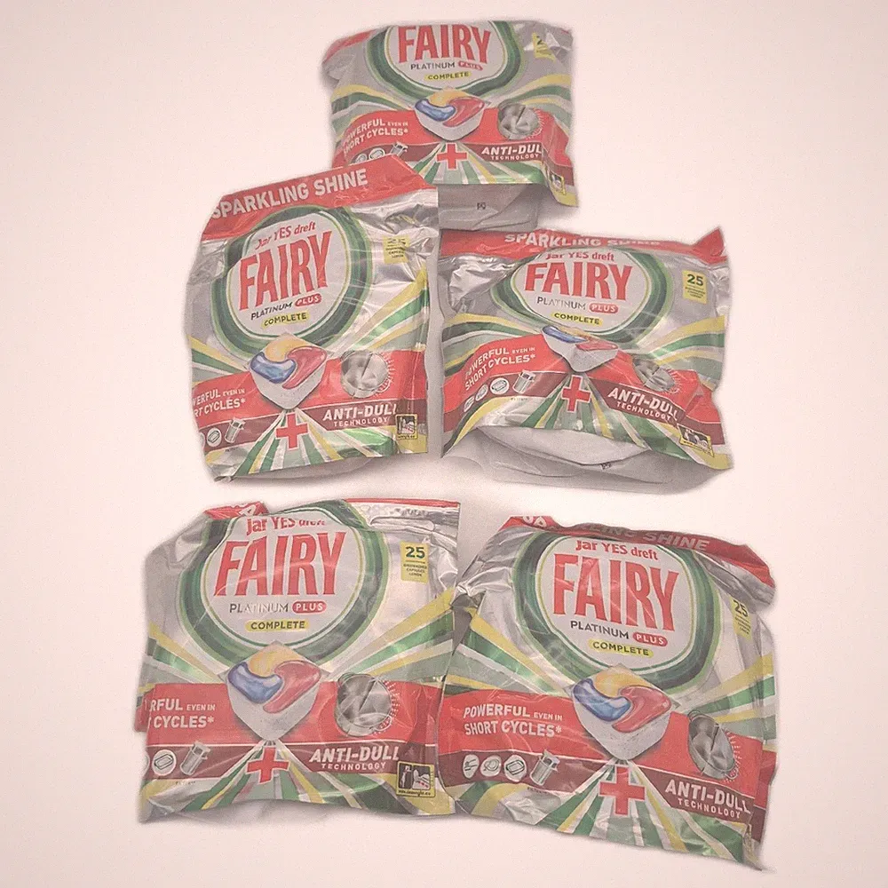Fairy Reinigungstabletten Geschirrspüler Reinigungsmittel Plus Komplettspülmitte