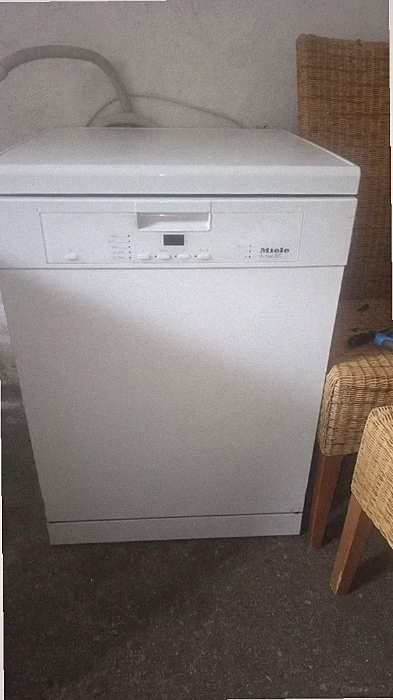 Miele Active SC Geschirrspüler freistehend Weiß mit Edelstahlwanne