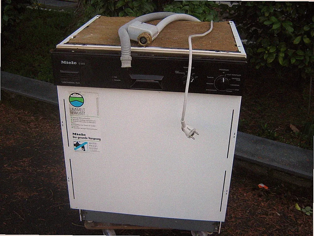 Miele Einbau Spühlmaschine Geschirrspüler Model G665 Mit Water Proof System