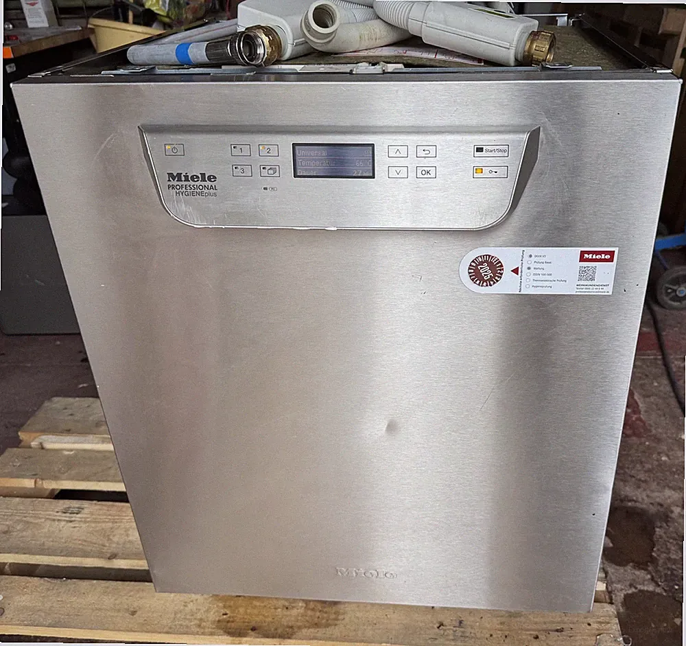 Miele Professional PG 8057 TD HYGIENE Gewerbe Geschirrspüler Unterbau