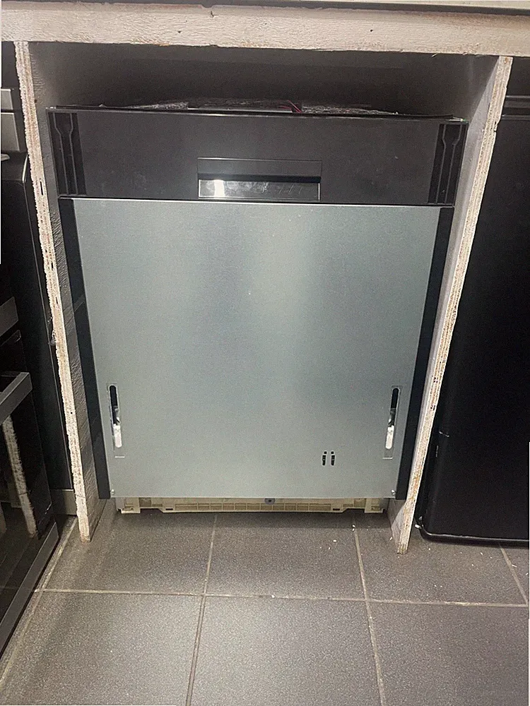 Neu ohne Verpackung Haier XS 4A4M4PB-80 integrierter Geschirrspüler 14 Maßgedecke