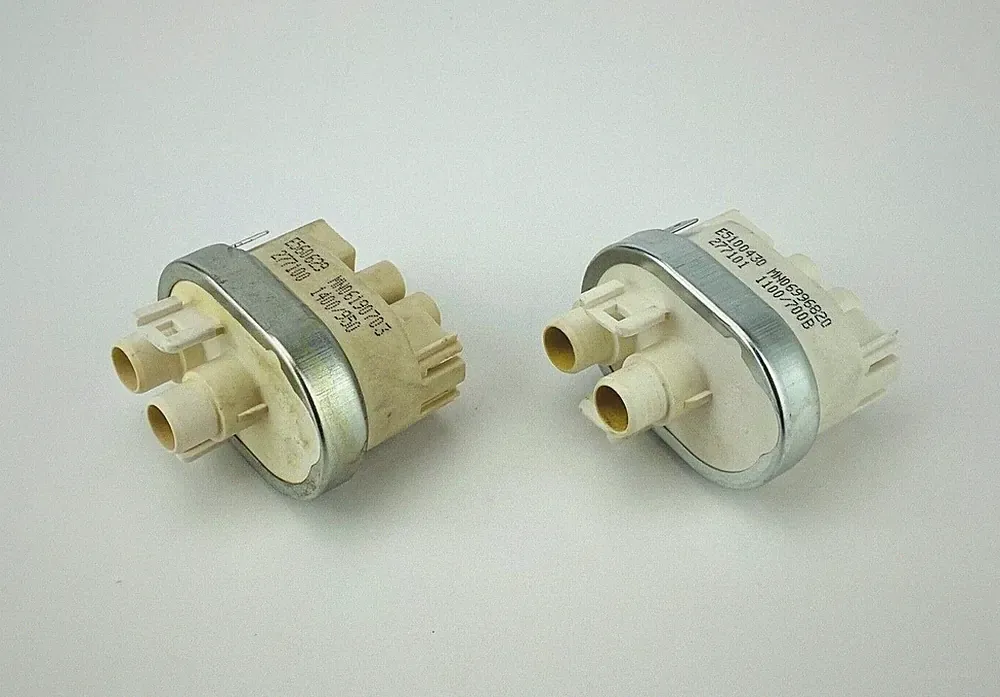 Original Miele Druckwächter Druckschalter Spülmaschine 1100/700 1400/950