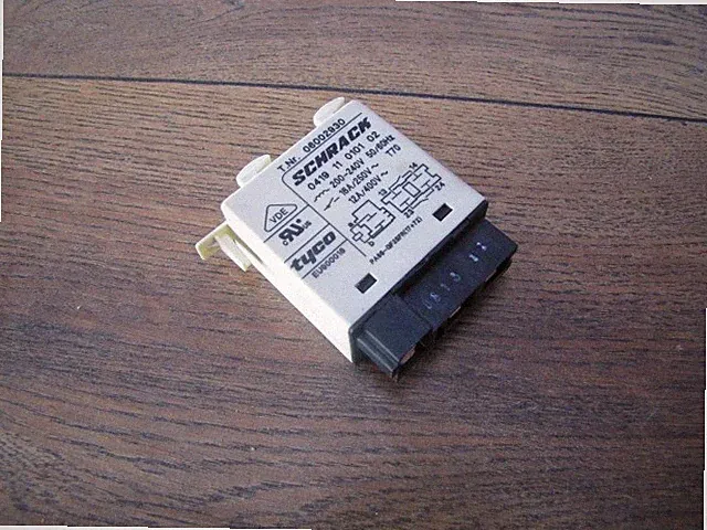 🔴 Relais Heizung Regenerierdosierung 06002930 Schrack 0419 11 0101 02 Miele