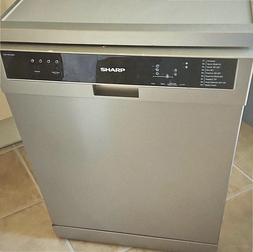 Sharp QW-HD44FD Geschirrspüler freistehend Silber Edelstahl, Display, Eco