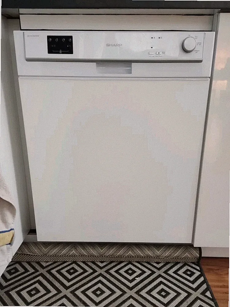 Sharp QW-HX12S47EW-DE 60cm Teilintegrierter Geschirrspüler - Weiß