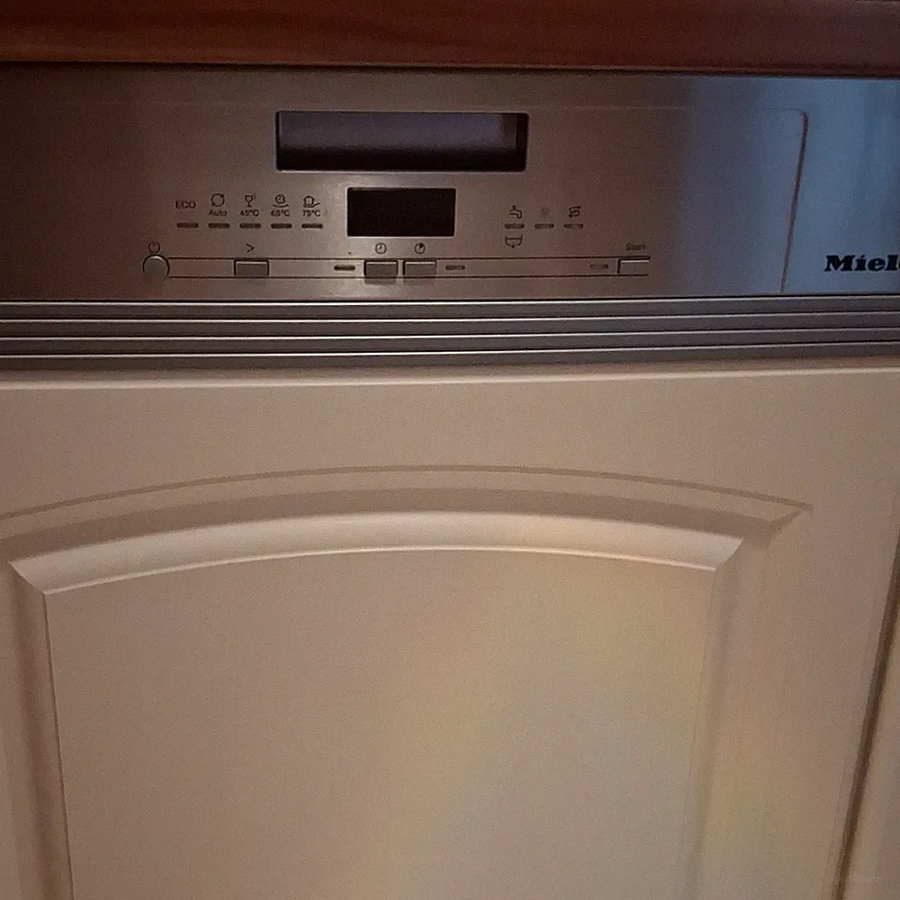 Siemens iQ500 SN65ZX49CE Teilintegrierter Geschirrspüler Edelstahl gebraucht