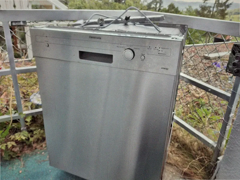 Spülmaschine Constructa Energie 3 Jahre alt - Wasserpumpe defekt - sonst ok