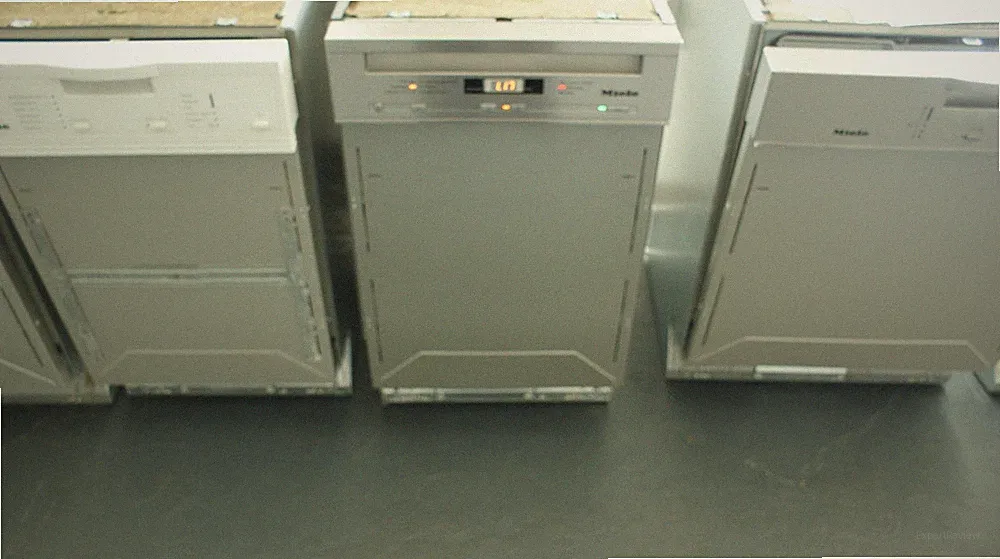 TOP MIELE EINBAUSPÜLER G 4722 SCI MIT EDELSTAHL BEDIENBLENDE 45 cm TOP ANSCHAUEN